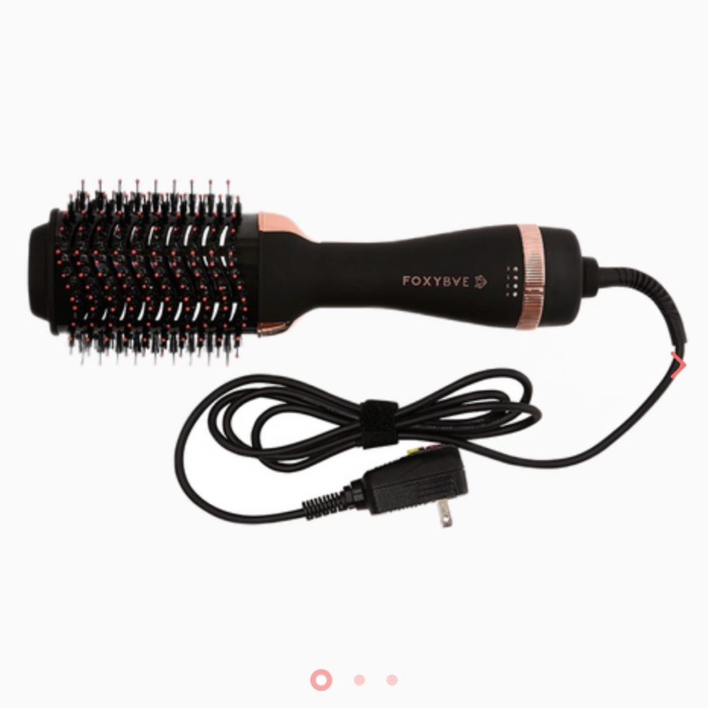 NWT Foxybae Rose Gold Blowout Dryer Brush Pro